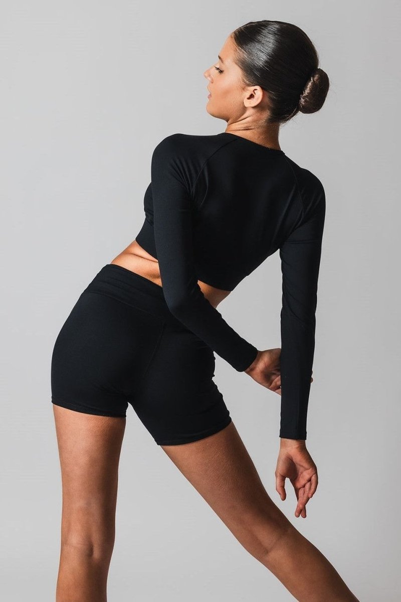 Which Dance Clothes Are Best for Flexibility?